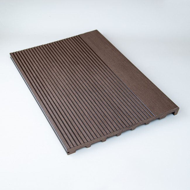 Ступень дпк Ecodecking полнотелая шоколад Ступень дпк Ecodecking полнотелая шоколад